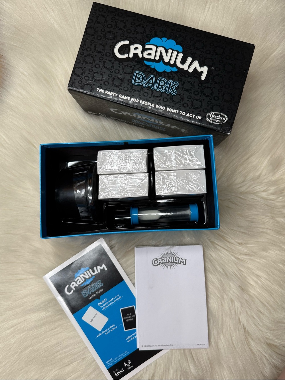 *NEW* Hasbro Cranium Action Card Guessing Game (Dark Edition)